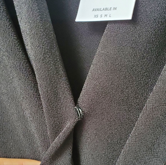 NWT BCBGeneration Vneck Romper - Picture 8 of 13